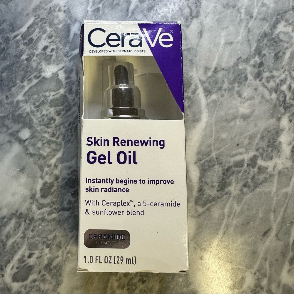 New CeraVe Skin Renewing Gel Oil‎